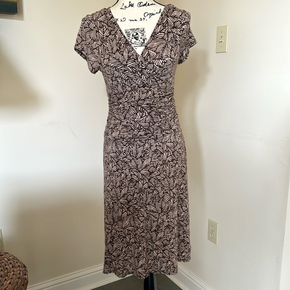 Harold’s size M dress